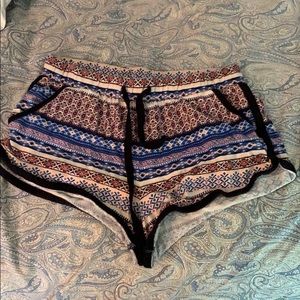 Cute patterened shorts